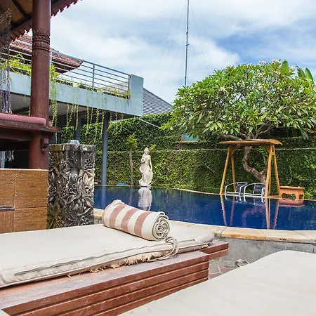 Zen Rooms Seminyak Drupati 1